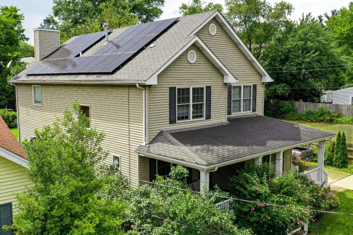 How Many Solar Panels to Power a House